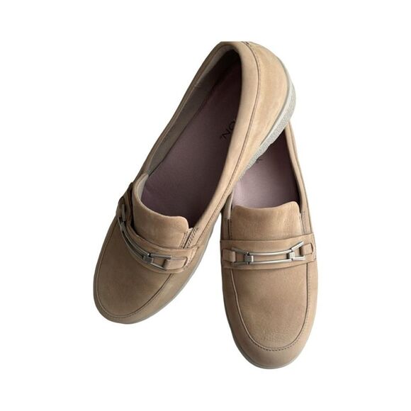 ARAVON JOSIE BIT LOAFER. DOVE - Picture 5 of 11